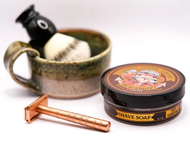 FP-BSX-ShaveSoap-05_abb38ffd-f2bb-4787-a977-beac52efcdaa.webp